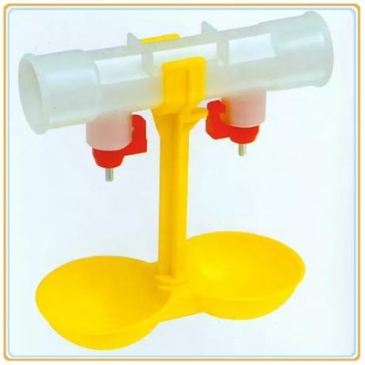 ハンギングカップ付きチキン用360度ニップルドリンカー
